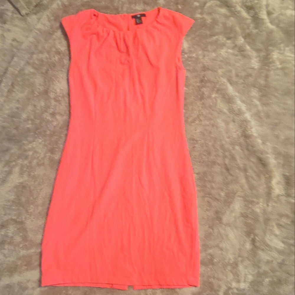 H&M, Women's 8, Guava colored Dress